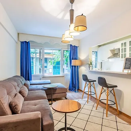 Διαμέρισμα Central And Dazzling Flat On Bar Street In Kadikoy Κωνσταντινούπολη